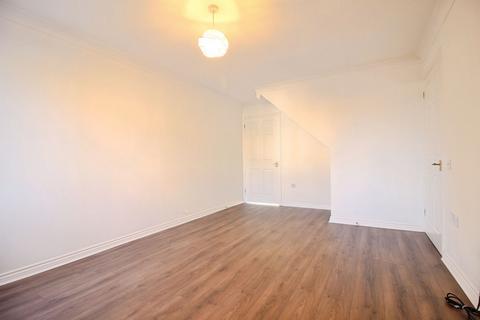 3 bedroom detached house to rent, Juno Way, Swindon SN5