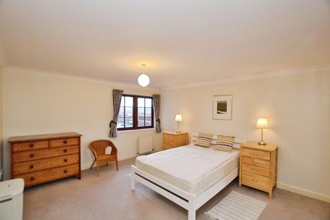 2 bedroom flat to rent, Orchard Brae Avenue, Edinburgh, EH4