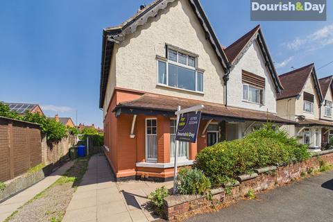 4 bedroom semi-detached house for sale, Beechcroft Avenue, Stafford ST16