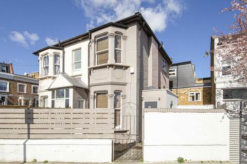 undefined, Askew Crescent, London W12