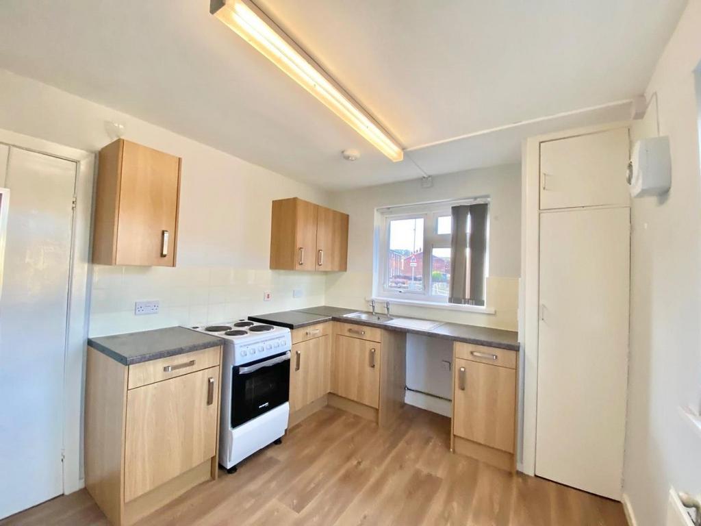Dining kitchen