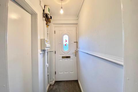 1 bedroom flat to rent, Lydgate Drive, New Mill, Holmfirth