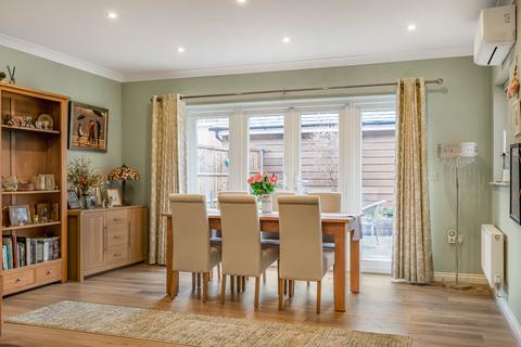 4 bedroom terraced house for sale, Ashtead