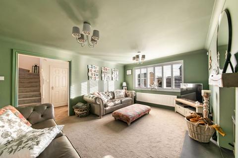 4 bedroom detached house for sale, Brookfield, Oxspring