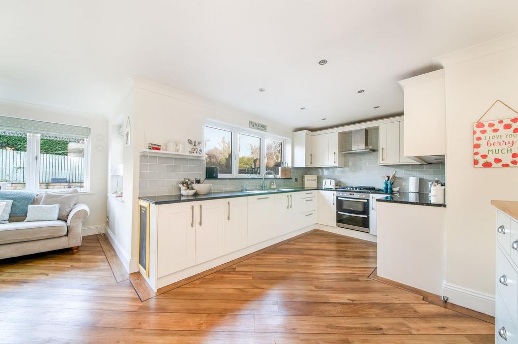 Open plan dining kitchen