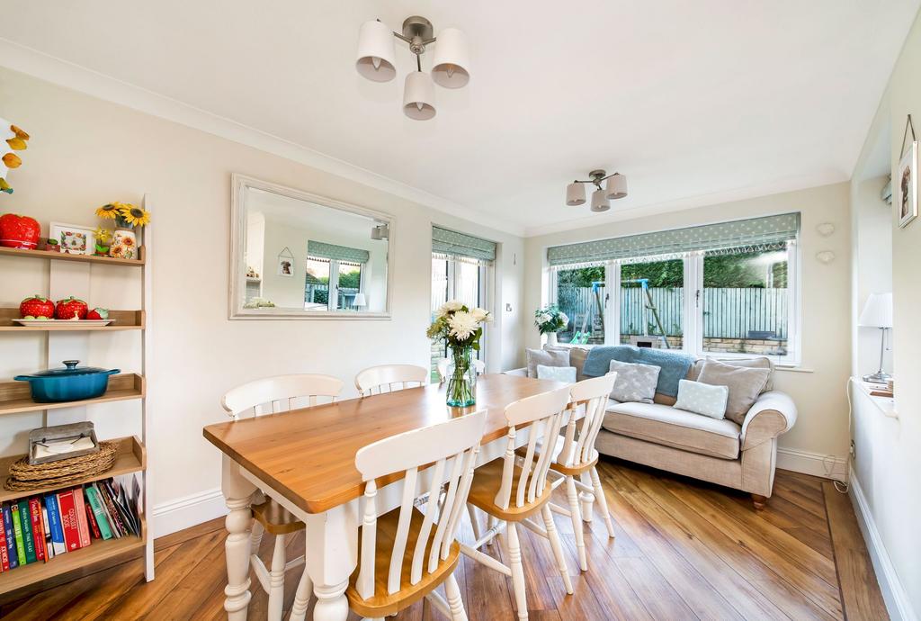 Open plan dining kitchen