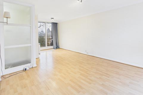 2 bedroom maisonette for sale, Shelley Close, Langley, Berkshire, SL3