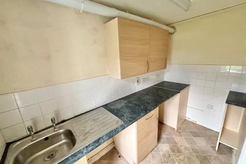 1 bedroom flat for sale, Austin Close, Frome BA11