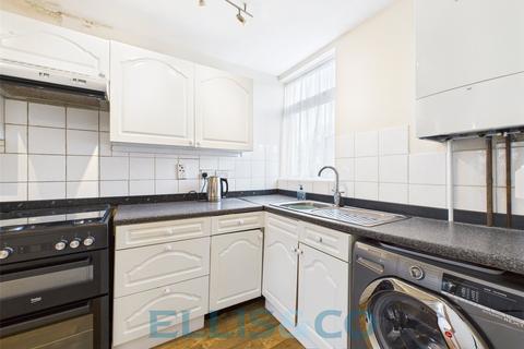 4 bedroom end of terrace house for sale, Marshall Gardens, Hadlow, Tonbridge, Kent, TN11