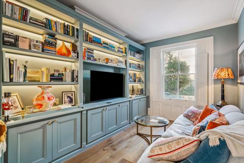 4 bedroom terraced house for sale, Fentiman Road, London, SW8