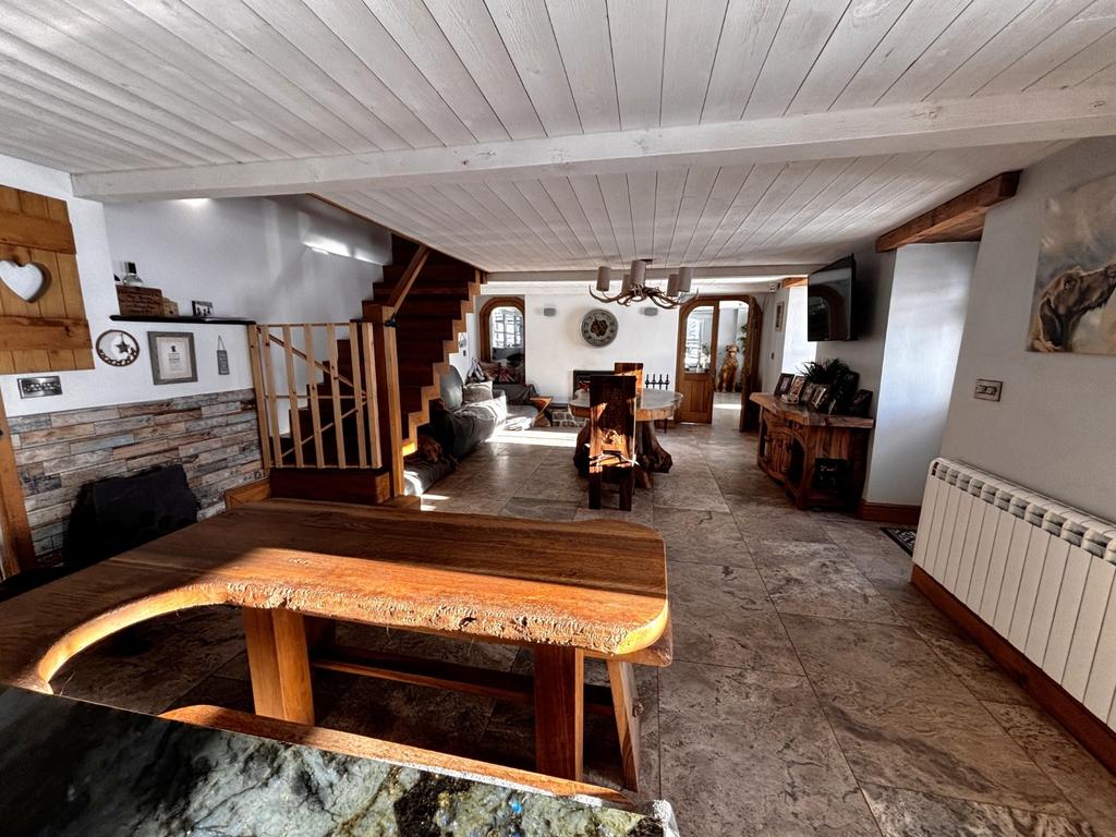 Kitchen / Dining & Sitting Room