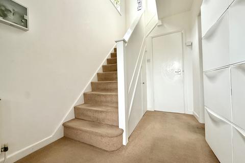 3 bedroom semi-detached house for sale, Holbrook Road, Stratford-upon-Avon CV37