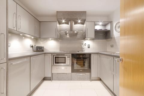 1 bedroom flat to rent, St George Wharf, Vauxhall, London, SW8