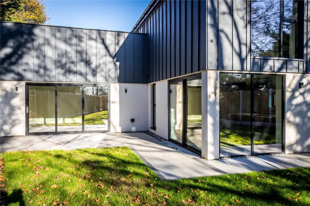 House. Partnership
