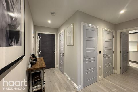 2 bedroom apartment for sale, The Colonnade, MAIDENHEAD