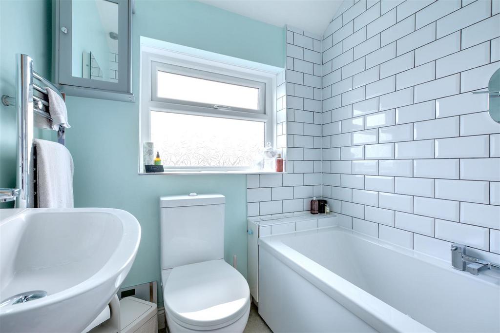 Bathroom.jpeg