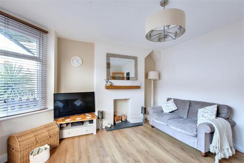 2 bedroom terraced house for sale, Robinet Road, Beeston, Nottingham