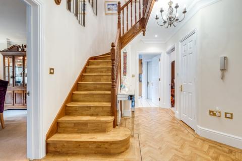5 bedroom detached house for sale, Lanthorn Close, Lichfield, WS13