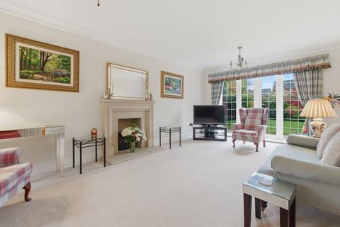5 bedroom detached house for sale, Lanthorn Close, Lichfield, WS13