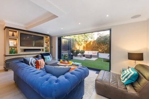 5 bedroom terraced house for sale, Kassala Road, London, SW11