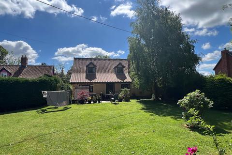 3 bedroom detached house for sale, Mill Road, Badingham, Woodbridge, Suffolk, IP13 8LJ