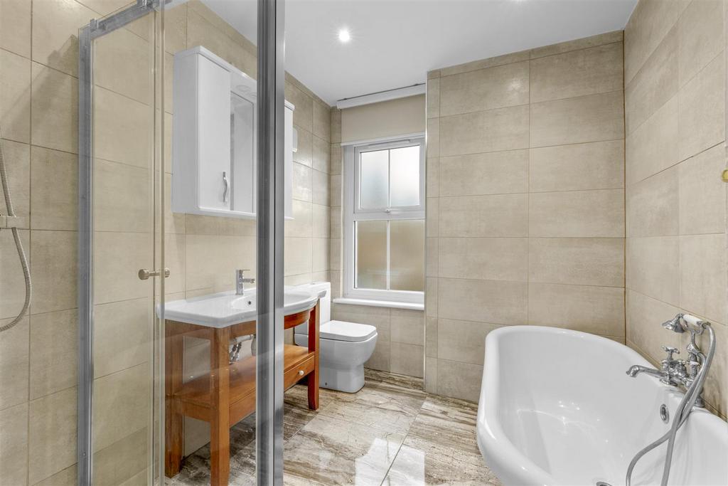 181 Hughenden Rd, HP13 5 PL-1.jpg