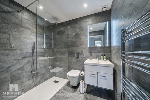 2 bedroom flat for sale, Wimborne Road West, Wimborne, BH21 2