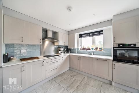 2 bedroom flat for sale, Wimborne Road West, Wimborne, BH21 2