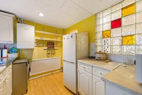 2 bedroom end of terrace house for sale, Gathurst Road, Orrell, Wigan, Greater Manchester. WN5 8QD