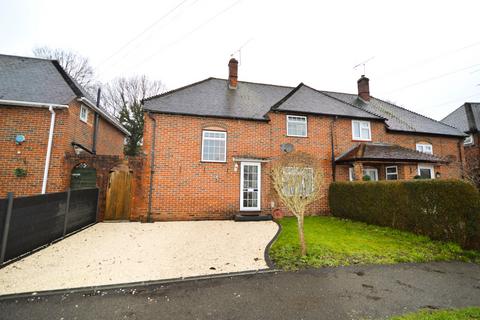 3 bedroom semi-detached house to rent, Bagshot Green, Bagshot