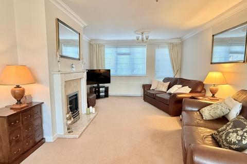 3 bedroom detached house for sale, Lake Road, Verwood, BH31 6BY
