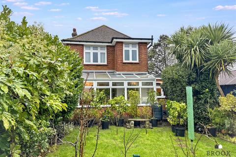3 bedroom house for sale, The Crescent, Eastbourne BN20
