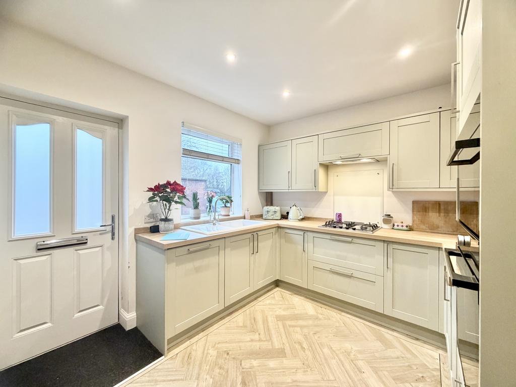 2 Bedroom Terrace for Sale