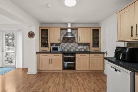 4 bedroom detached bungalow for sale, The Roundel, Auchterarder, PH3