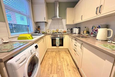 2 bedroom terraced house for sale, Victoria Gardens, Northampton NN1