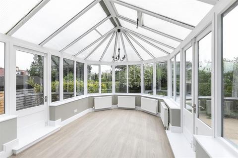 4 bedroom semi-detached house to rent, Sanderstead Ave,  London, Greater London, NW2