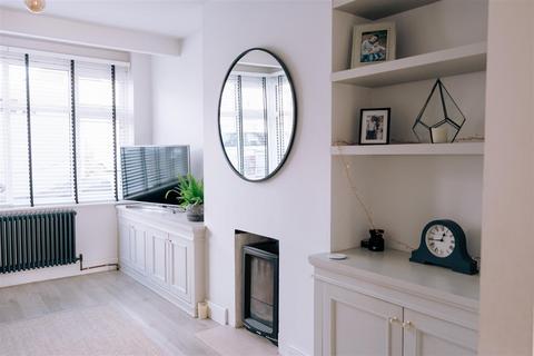 3 bedroom semi-detached house for sale, Blacklands Drive, Hastings