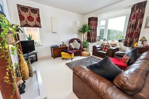 3 bedroom detached house for sale, Kings Parade, Clacton-on-sea, CO15 5