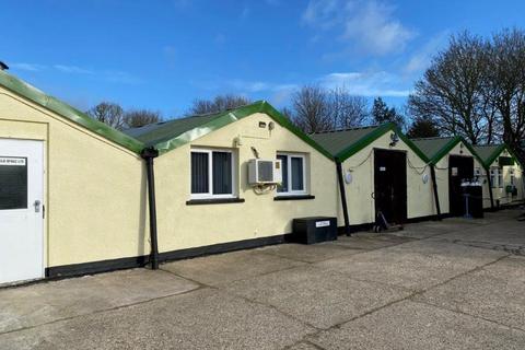 Property to rent - Kents Lane, North Weald Bassett, Epping