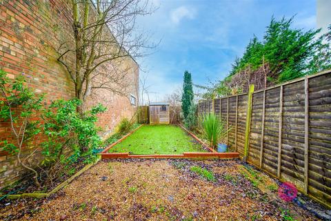 2 bedroom flat for sale, Long Lane, Finchley, London
