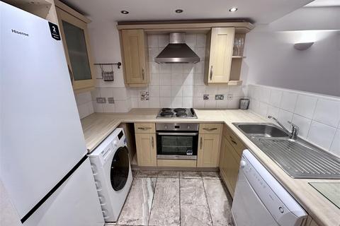 2 bedroom apartment to rent, Maxim 28, 21 Lionel Street, Birmingham