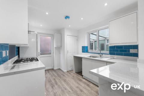3 bedroom semi-detached bungalow for sale, Southwell Road East, Mansfield NG21