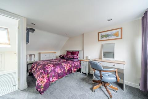 4 bedroom semi-detached house for sale, Norfolk Road, Shirley, Southampton, Hampshire, SO15