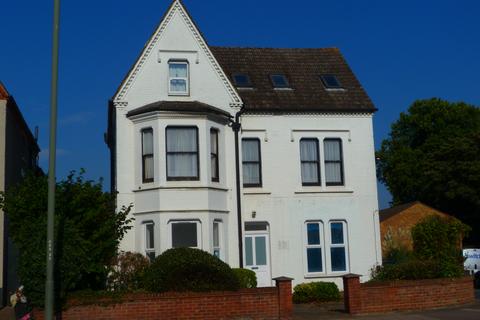 1 bedroom flat to rent, Croydon Road, Beckenham BR3
