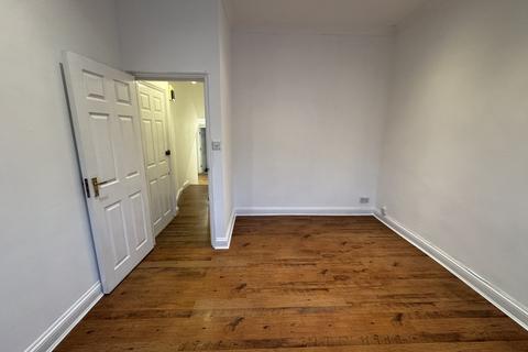 Palatine Road, London N16