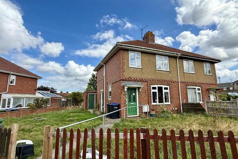 3 bedroom semi-detached house for sale, Southway, Trowbridge BA14