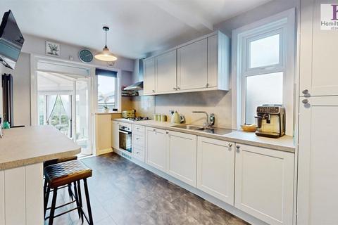 3 bedroom semi-detached bungalow for sale, Daleson Close, Northowram