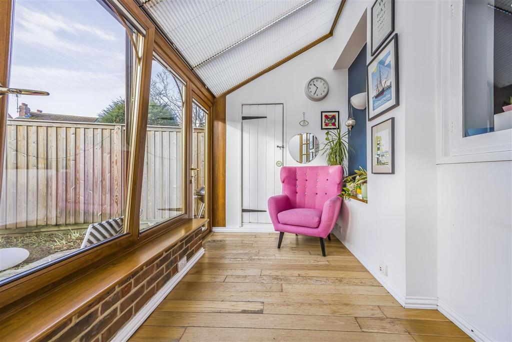 4 Colebrook Avenue, Baffins-Portico Marketing-Sold B