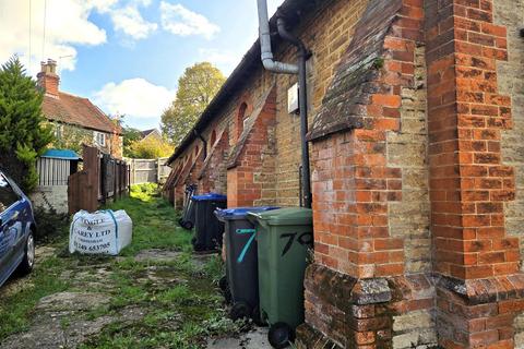 Detached house for sale, Lowden, Chippenham