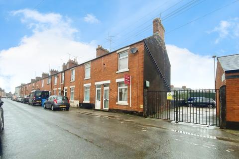 2 bedroom end of terrace house for sale, Wood Street, Kettering, NN16